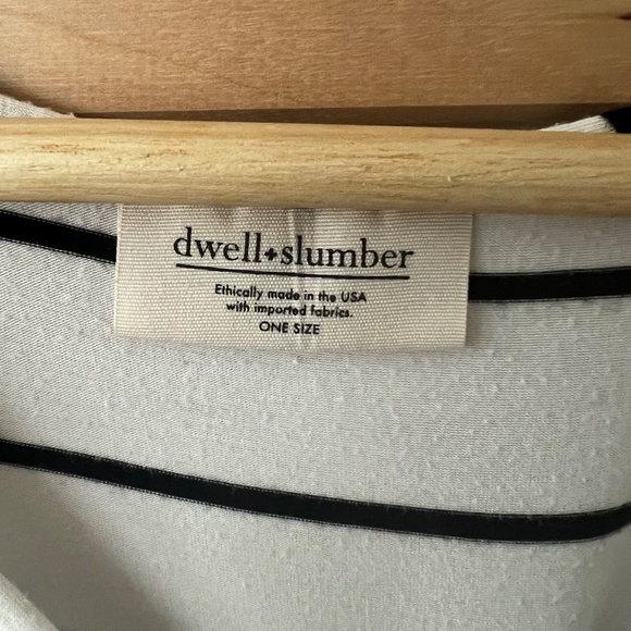 Dwell & Slumber - Picture 2 of 3